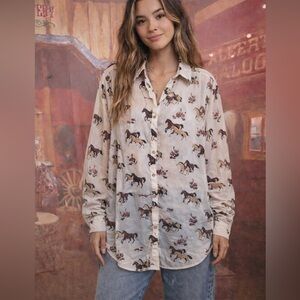 🤎 Tasha Polizzi Collection Horse Print Blouse – XL